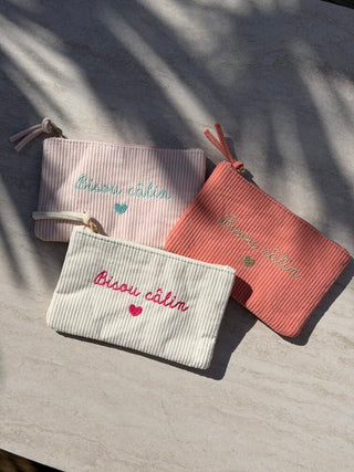 Pochette velours côtelé  " BISOU CÂLIN "